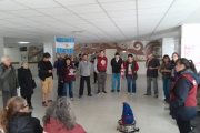 Trabajadores del Hospital de Bariloche denuncian crisis salarial y violencia institucional en asamblea