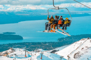 Villalba denunció un aumento del pase de esquí a espaldas del Concejo y comparó a la gestión municipal con los manejos de Chiqui Tapia en la AFA