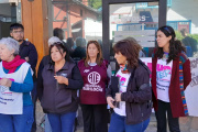 Gremios protestaron frente al Ipross por el corte de atención en centros de salud privados de Bariloche