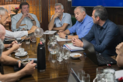 Weretilneck convocó a su gabinete para trazar el rumbo de la gestión provincial frente a la recesión