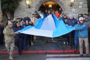 Bariloche honró a Belgrano en un emotivo acto por el Día de la Bandera