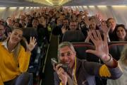 Ex trabajadores de Flybondi reclaman pagos adeudados tras acuerdos de desvinculación firmados ante escribano