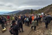 Caminaron el Catedral y vieron la demencia: vecinos recorrieron el faldeo donde CAPSA quiere construir un barrio privado
