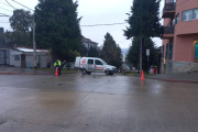 Corte preventivo en el zigzag de calle Rolando por presencia de aceite en la calzada