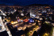 Corte total en el Centro Cívico por el armado del escenario de la Fiesta Nacional de la Nieve