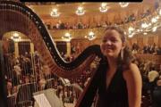 Gaia Molina, la arpista de Bariloche que brilló en el Teatro Colón