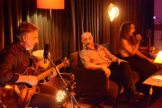Amor Vacante: una noche de poesía, música y danza para vivir la escena local en Nené Bar