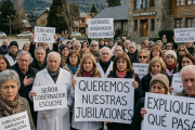 La oposición pide explicaciones a Weretilneck por los casi 400 docentes que no pueden cobrar su jubilación