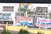 Clases en la calle para reclamar que se respete la vida democrática del instituto docente