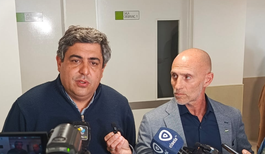 Ministro de Salud: "No hay ningún intento de privatización dentro del Hospital de Bariloche"