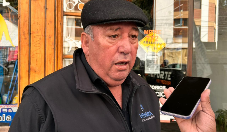 UTHGRA movilizó a sus delegados frente a las oficinas de MEDET y exigió intervención provincial por el manejo de licencias médicas