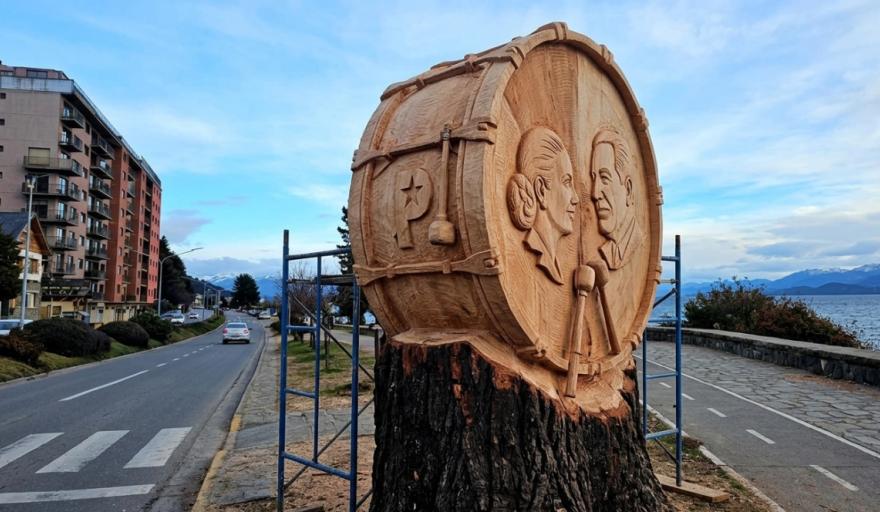 ¿Qué otras esculturas planificó el municipio para los troncos de la costanera? El insólito catálogo que viene después de la tala